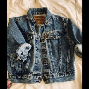 Authentic Levi’s jacket size 4t